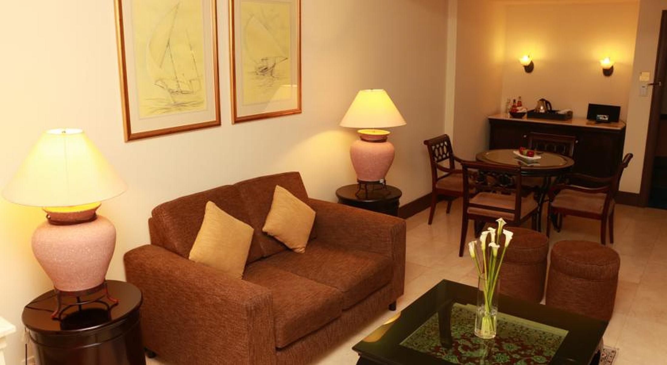 Grand Excelsior Hotel Deira Dubai Bagian luar foto