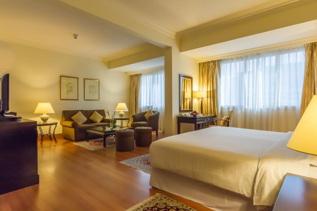 Grand Excelsior Hotel Deira Dubai Bagian luar foto