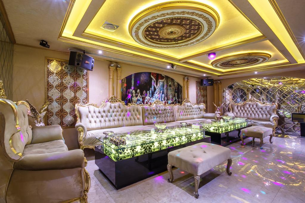 Grand Excelsior Hotel Deira Dubai Bagian luar foto