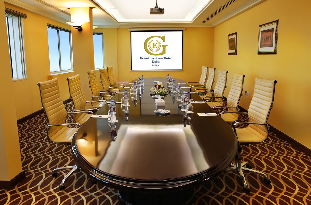 Grand Excelsior Hotel Deira Dubai Bagian luar foto